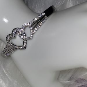 New Silvertone double heart bracelet